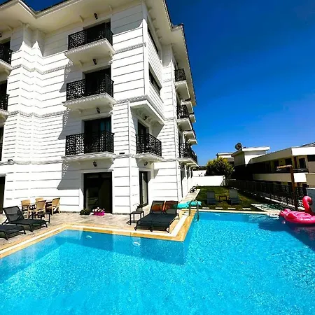 فندق Nova Butik Çeşme