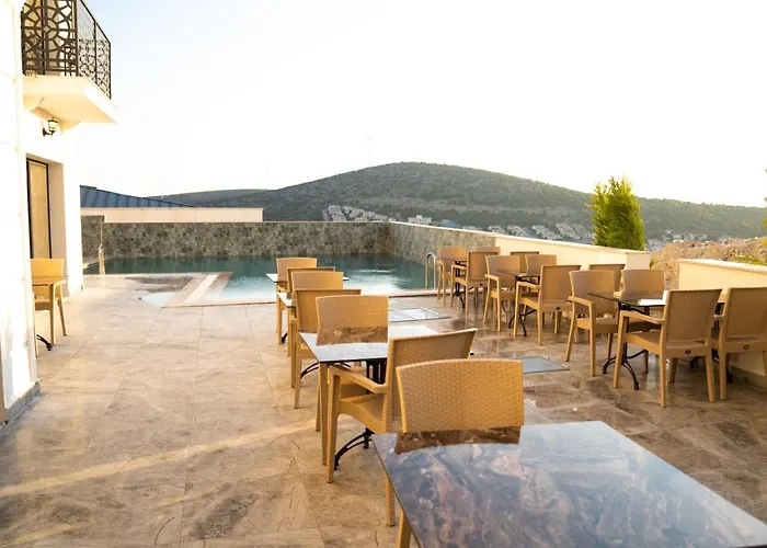 Nova Butik Hotel *
