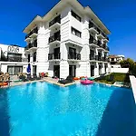 Nova Butik * Çeşme