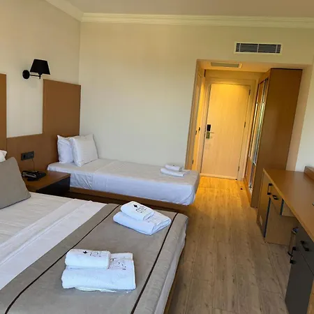 Nova Butik Hotel *